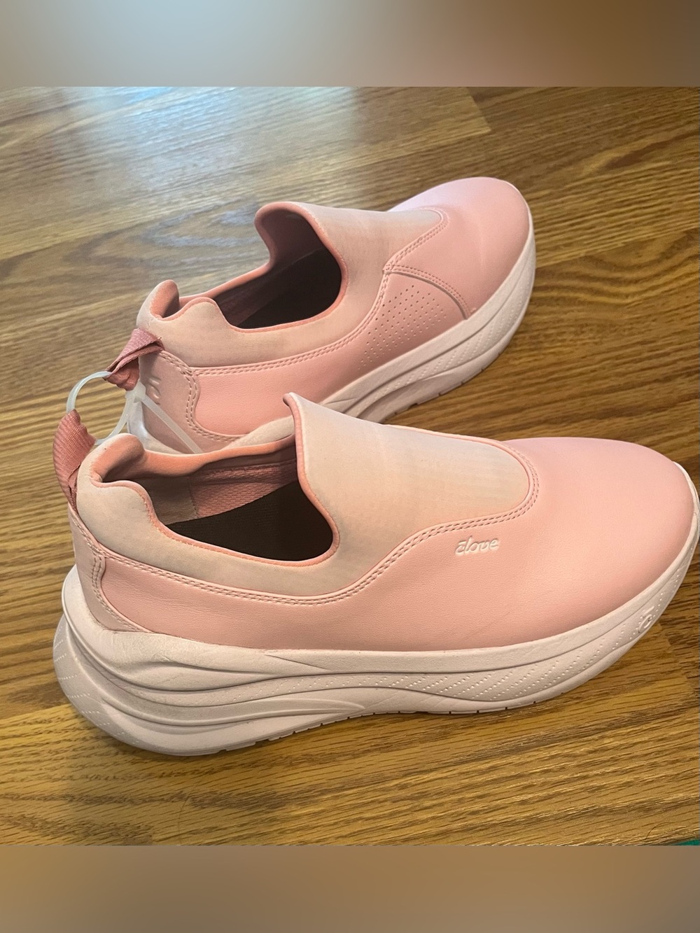 Clove Ona Limited Edition Pink Slip-On Cushioned Platform Sneakers for Women - Picture 2 of 9